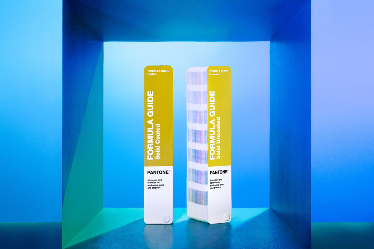 Pantone Formula Guide Coated & Uncoated — 01_GP1601C_Formula_Guide_Hero