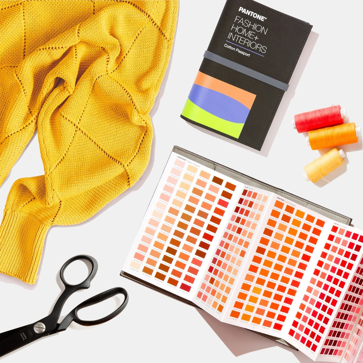 Pantone Fashion, home + interiors cotton passport