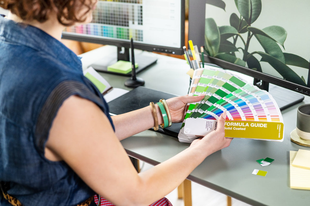 Pantone Formula Guide Coated & Uncoated — 08_Formula_Guide_Set_in_Use_3